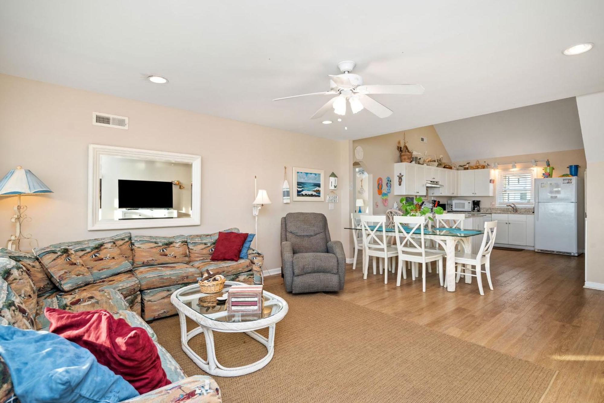 Katie Lou'S Place By Oak Island Accommodations Caswell Beach Exterior foto